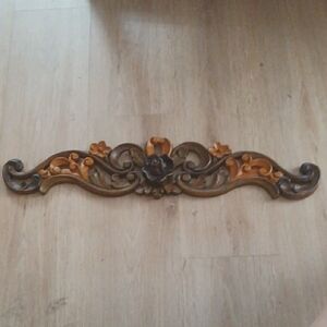 Vintage Wood Rose Wall Accent